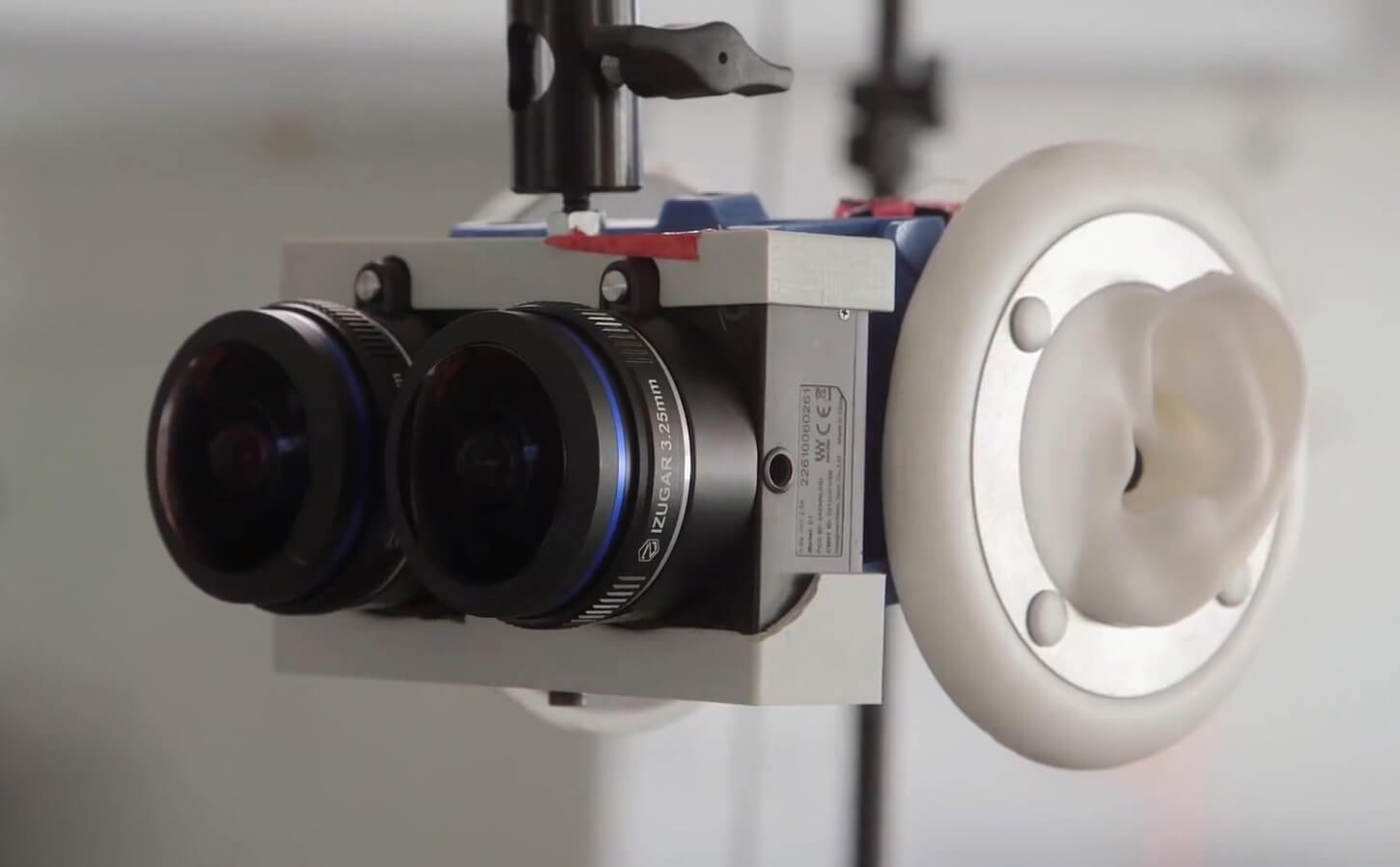 dual lens camera for stereo filming